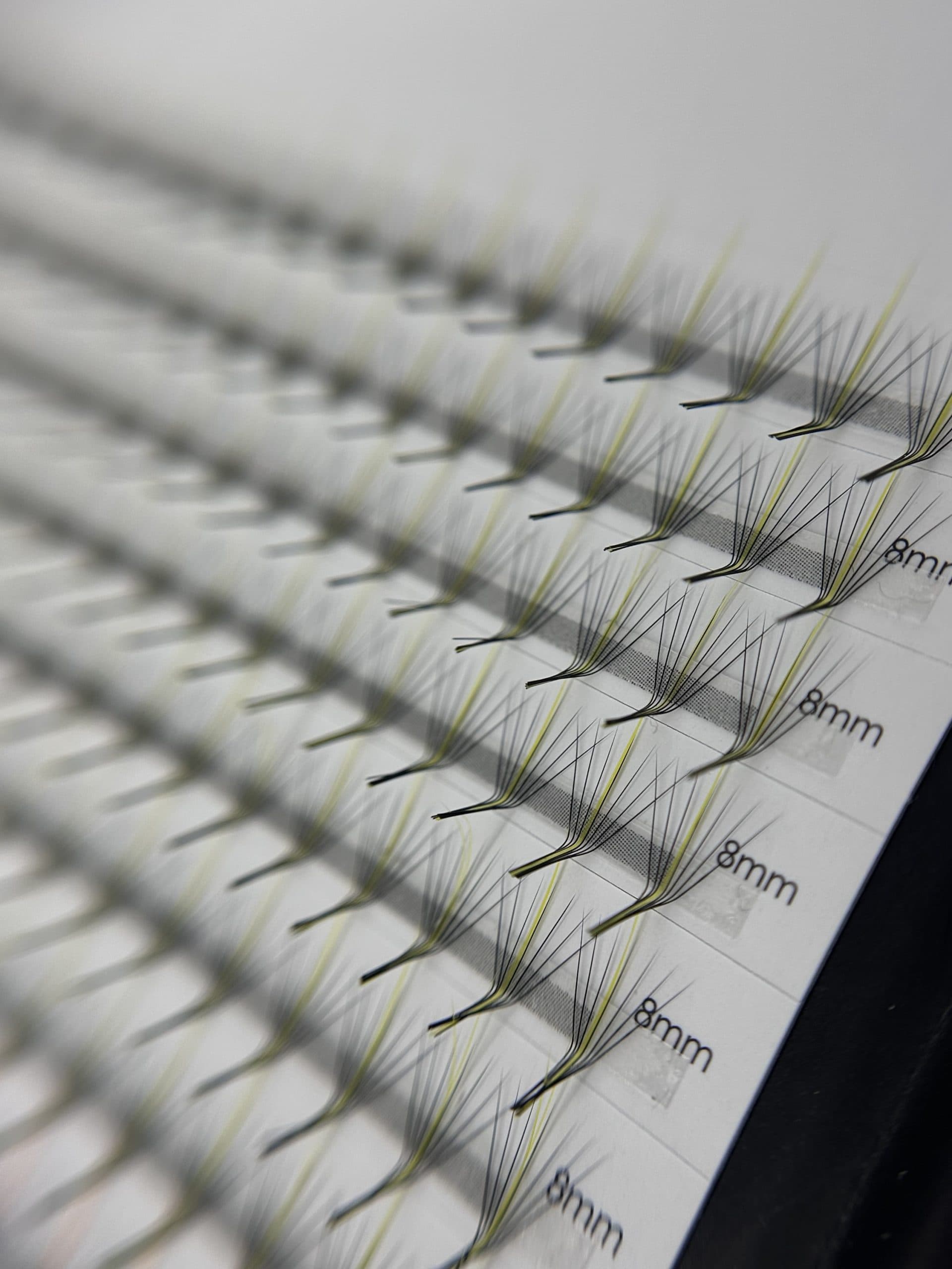 7D Wispy Narrow M colorate ( bază liberă )