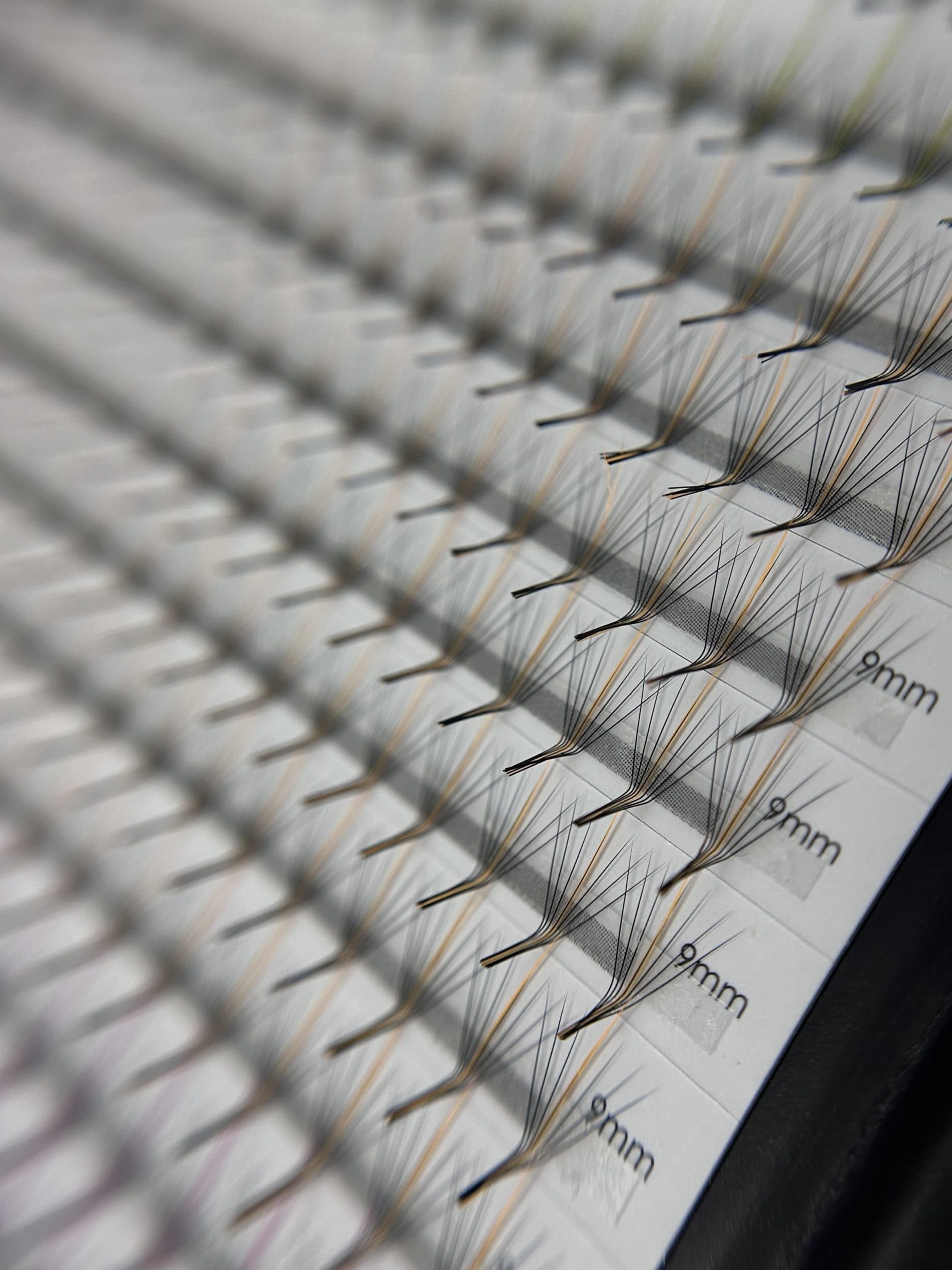 7D Wispy Narrow M colorate ( bază liberă )